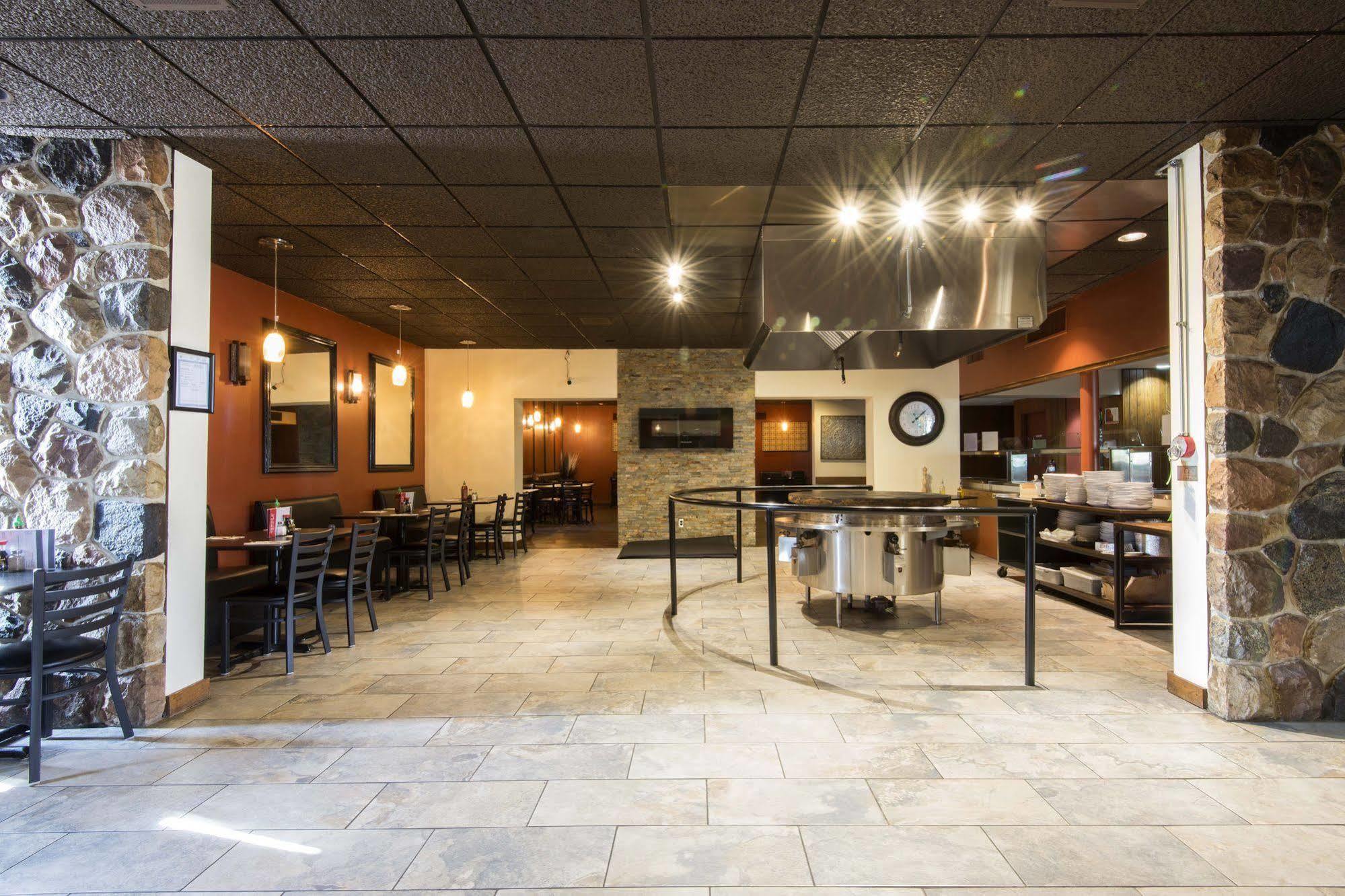 Econo Lodge Sudbury Exterior foto